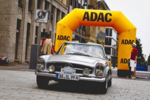 Mercedes-Benz SL-Club Pagode Jahrestreffen in Düsseldorf