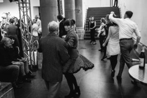 Lindy Hop-Party am KPMG-Kunstabend